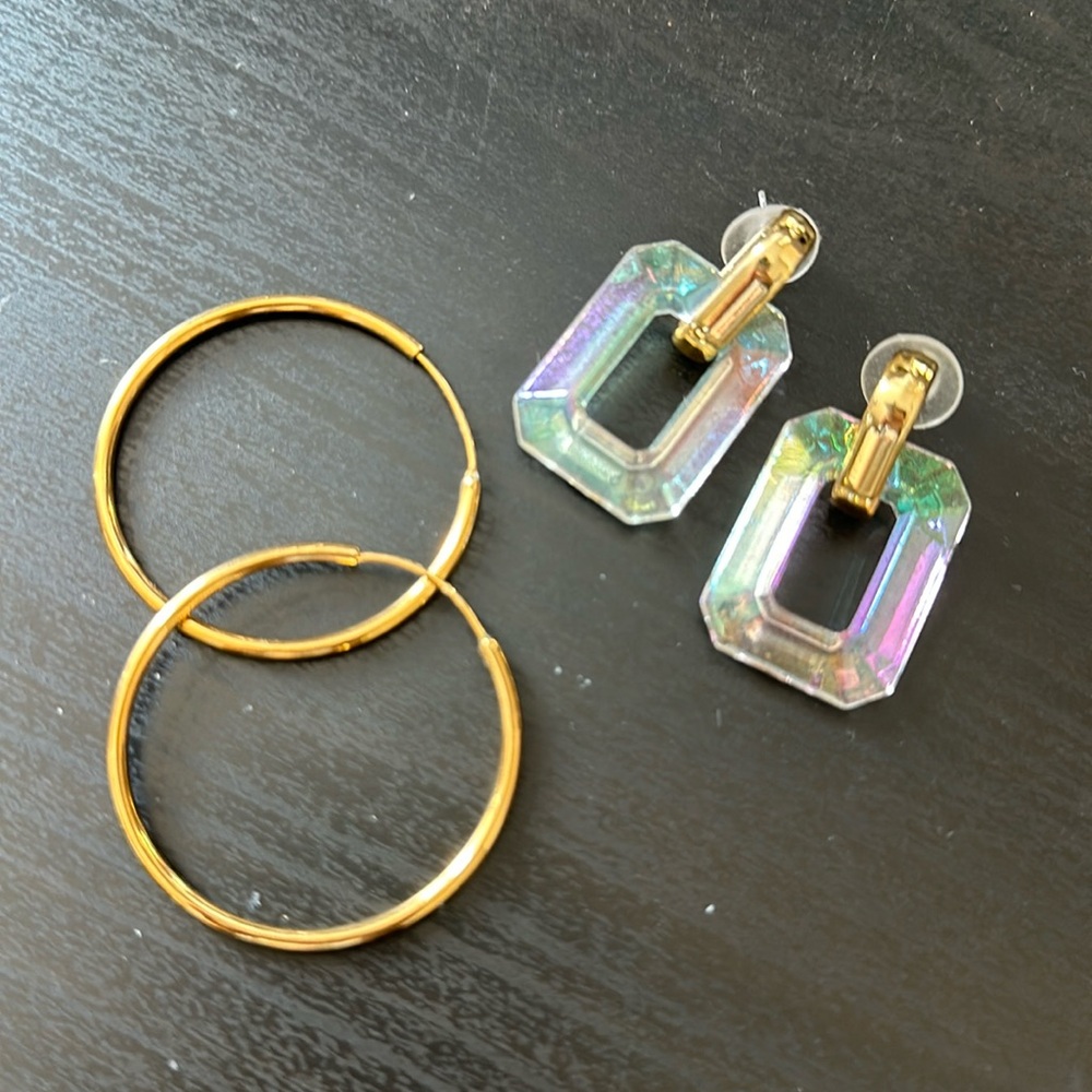 Cute Two Pairs of Earrings